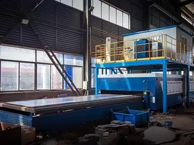 Laser cutting machine