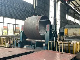 Plate rolling machine